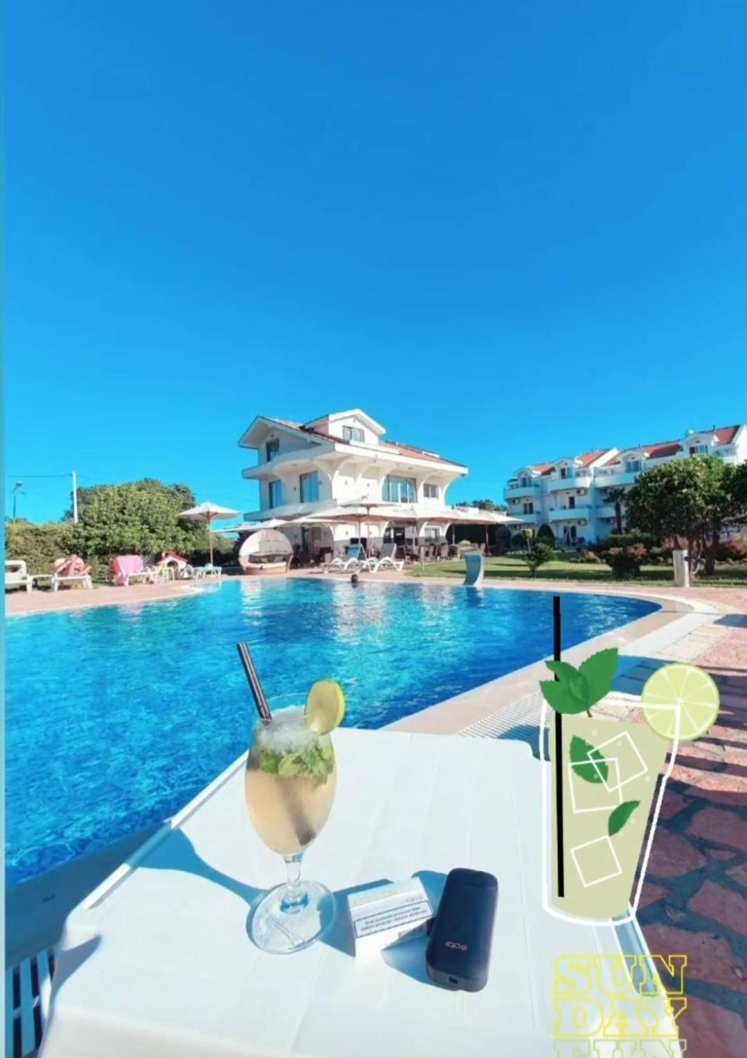 Hotel Comfort & Villas Дони Стой Екстериор снимка