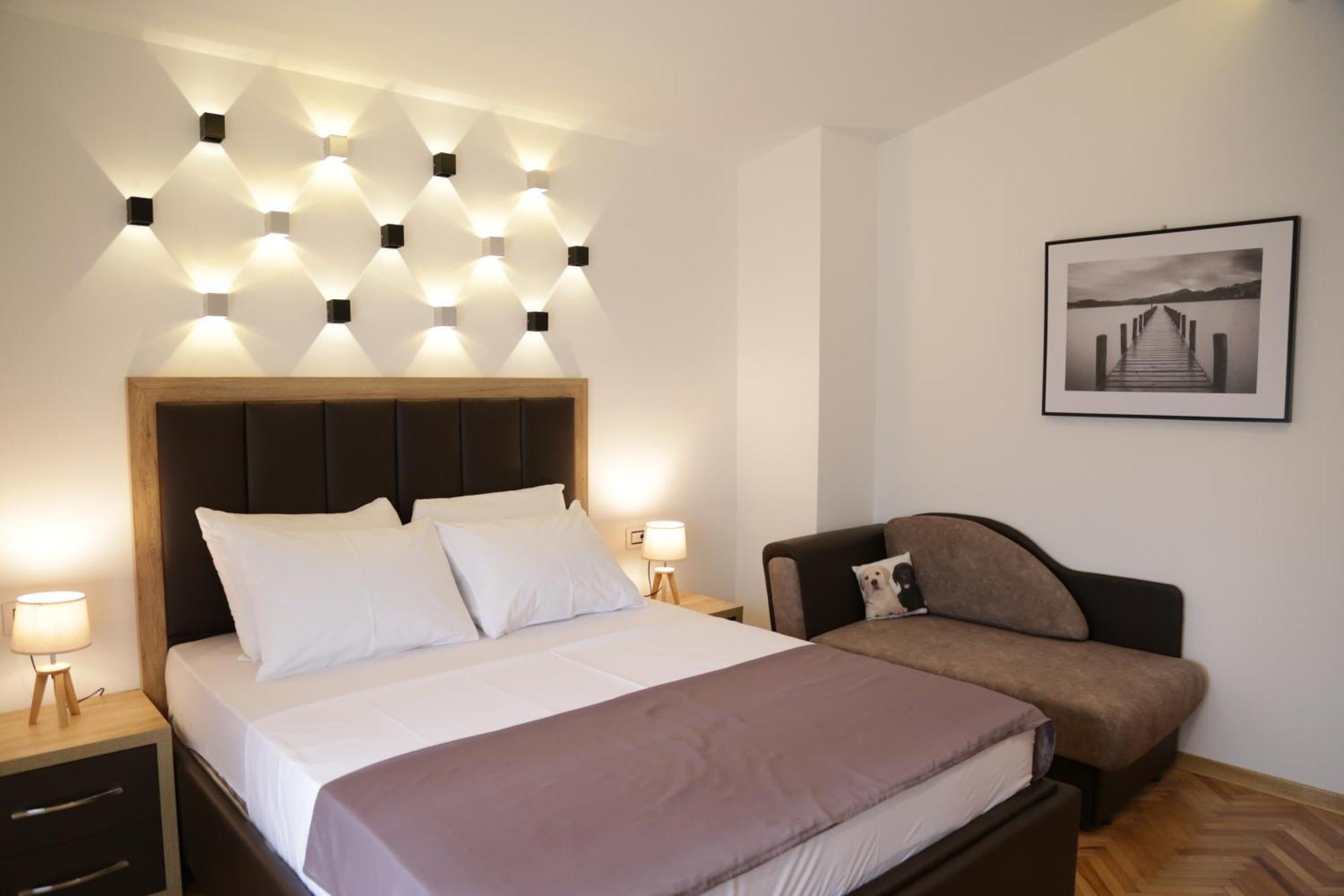 Hotel Comfort & Villas Дони Стой Екстериор снимка