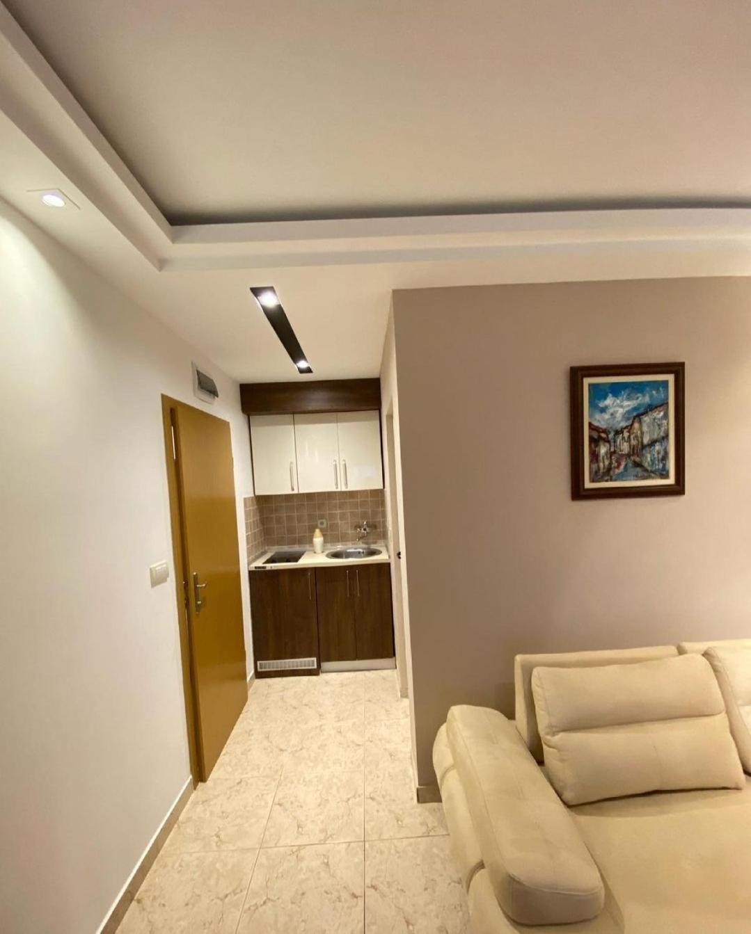 Hotel Comfort & Villas Дони Стой Екстериор снимка