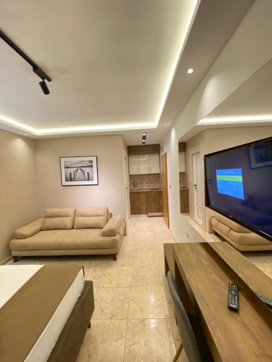 Hotel Comfort & Villas Дони Стой Екстериор снимка