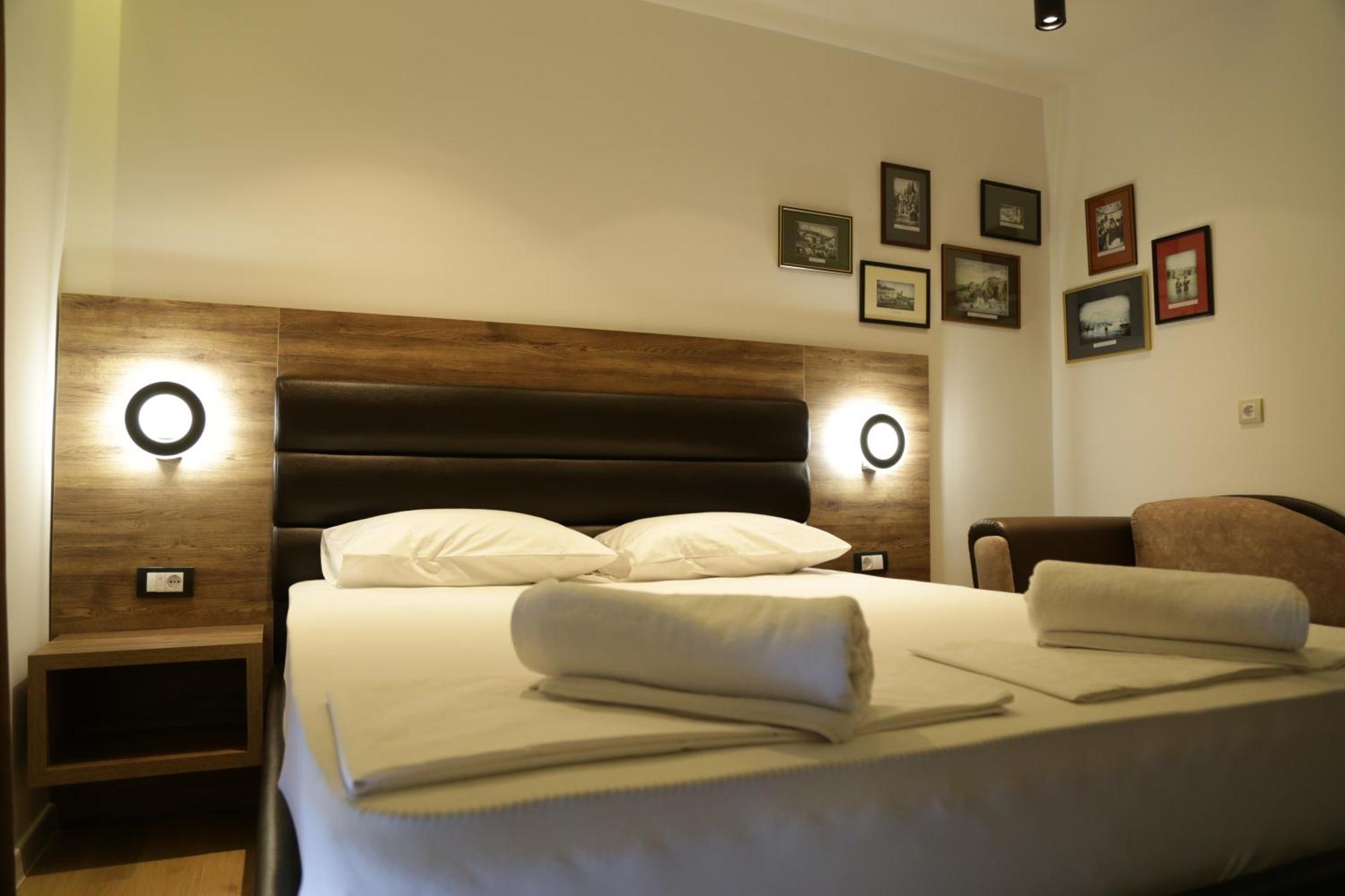 Hotel Comfort & Villas Дони Стой Екстериор снимка