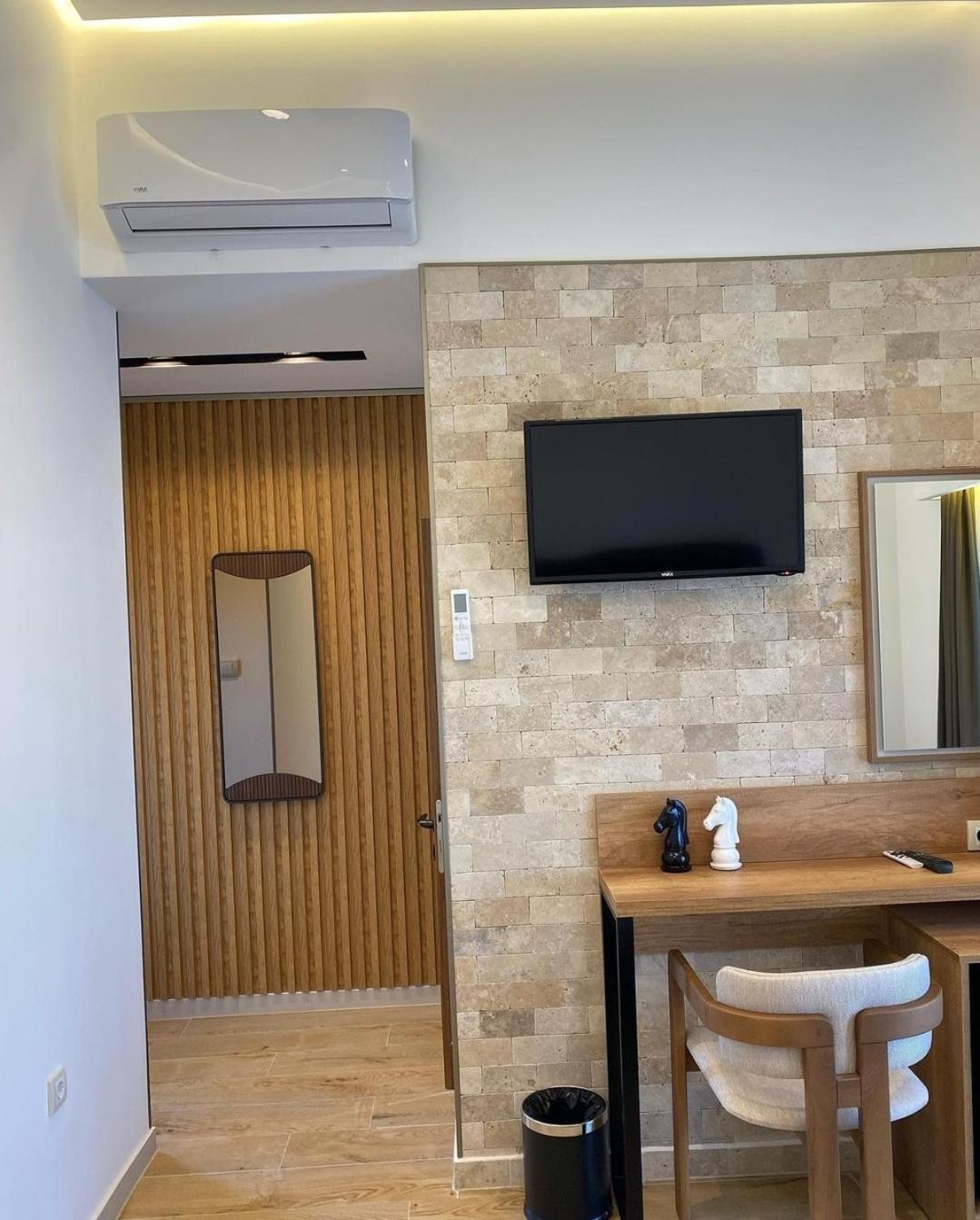 Hotel Comfort & Villas Дони Стой Екстериор снимка