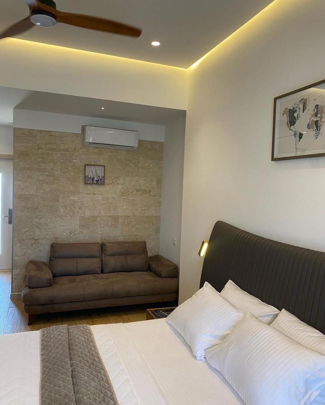 Hotel Comfort & Villas Дони Стой Екстериор снимка
