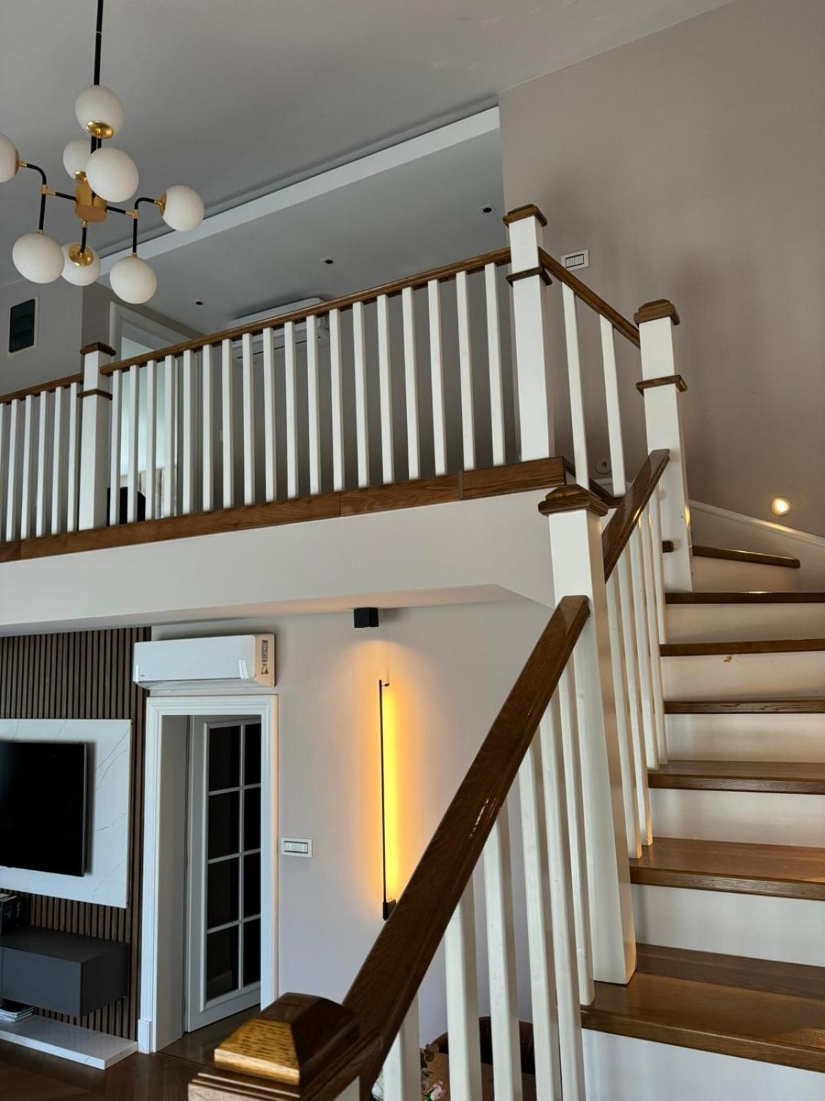 Hotel Comfort & Villas Дони Стой Стая снимка